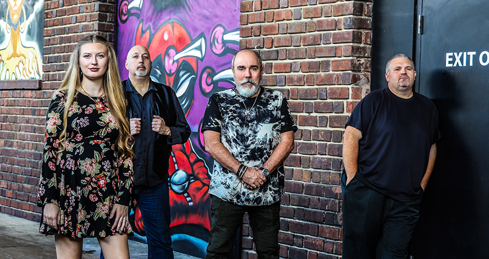 Glass Hammer 2022 cropped sm